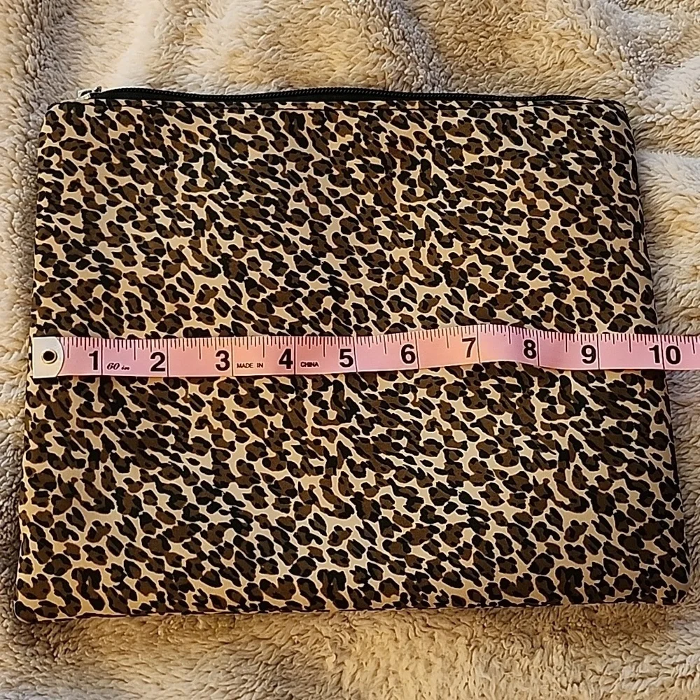 Vintage Y2K Leopard Print Cosmetic Case/Bag